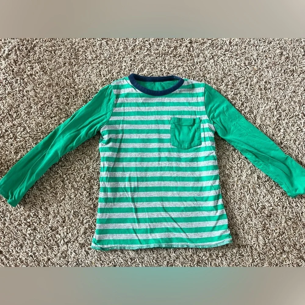 Mini Boden reversible racing snail graphic shirt